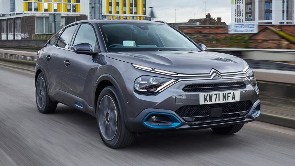 Meet Safest SUV At Price Of An Entry-Level Hatchback; माइलेज 26 KMPL से ज्यादा - फायदे और नुकसान