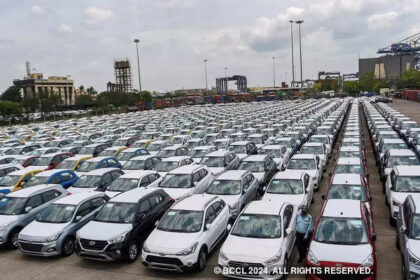 India's Automobile Sector हरित ईंधन की ओर कदम
