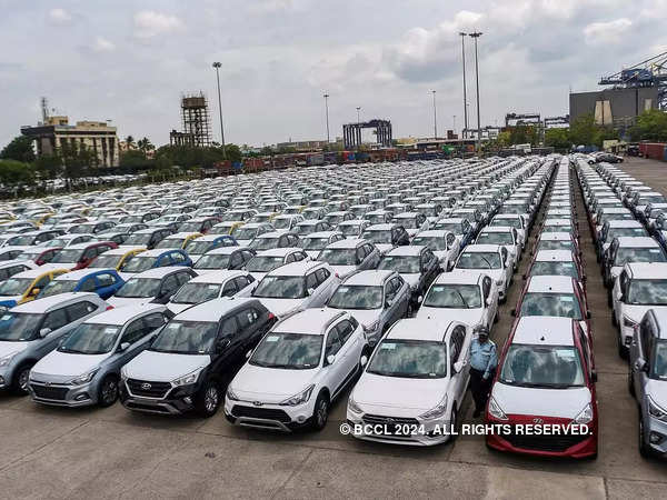 India's Automobile Sector हरित ईंधन की ओर कदम