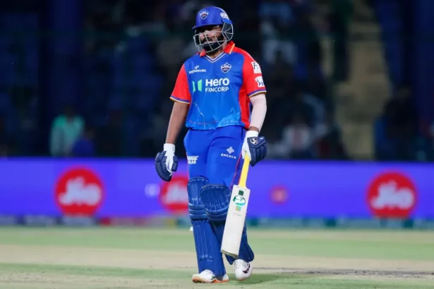 6,6,6,6… Prithvi Shaw wreaks havoc with the bat, सिर्फ 26 गेंदों में मचाया कहर