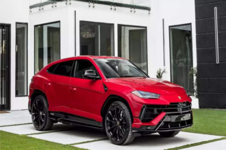 Car Buyers Eye Upgrades Amid a Flurry of Premium Models