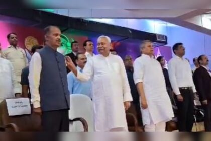 Nitish Kumar Leaves Dais Abruptly During National Anthem At Sports Event, अचानक मंच छोड़ना, विवादों में घिरे