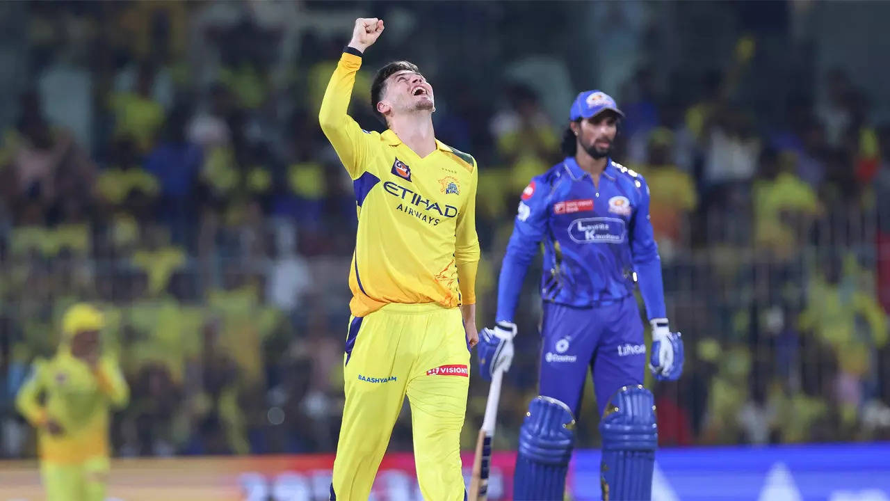 CSK vs MI: Mumbai Indians Set a Challenging Target of 155 Runs in an Exciting IPL 2025 Encounter