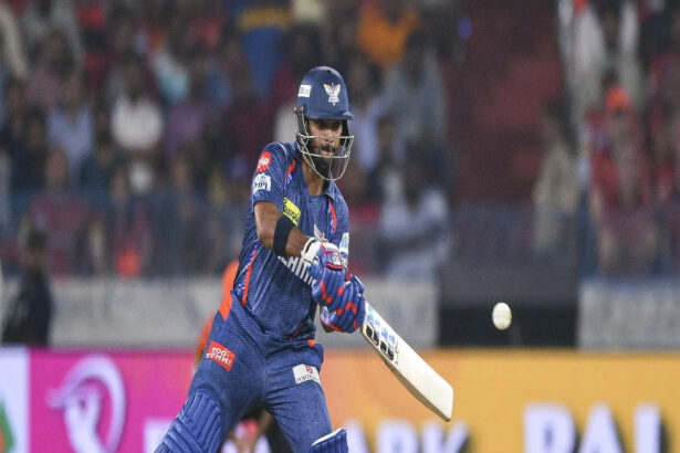 IPL 2025: Lucknow Super Giants' Dominant Victory – निकोलस पूरन और शार्दुल ठाकुर चमके