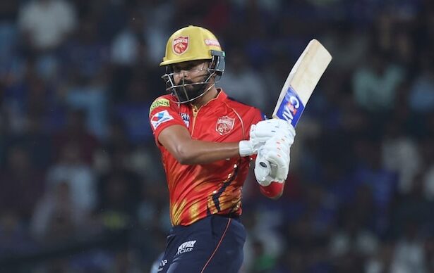 "IPL 2025: Punjab Kings Defeat Lucknow Super Giants by 8 Wickets, Shreyas Iyer's Brilliant Knock Seals the Victory"